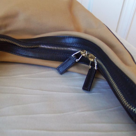 Gucci Sherry Line Shoulder Bag Canvas Leather - Picture 7 of 16